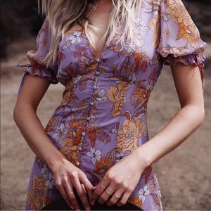 ASTR Chandler Floral Midi Dress